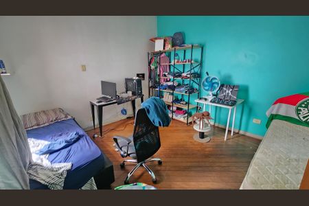 Casa para alugar com 223m², 6 quartos e 2 vagasQuarto 5