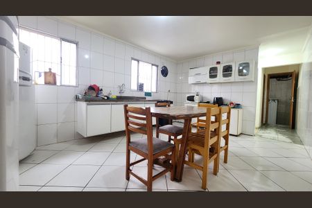 Casa para alugar com 223m², 6 quartos e 2 vagasCozinha