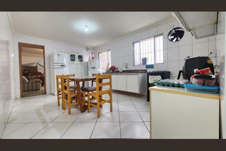 Casa para alugar com 223m², 6 quartos e 2 vagasCozinha