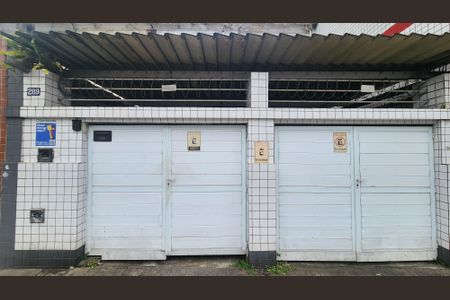 Casa para alugar com 223m², 6 quartos e 2 vagasFachada ADESIVO INSTALADO