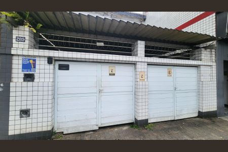 Casa para alugar com 223m², 6 quartos e 2 vagasFachada