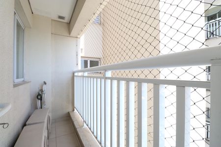 Apartamento à venda com 145m², 4 quartos e 3 vagasVaranda quarto 2