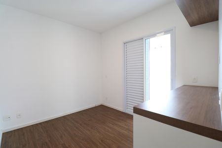 Apartamento à venda com 145m², 4 quartos e 3 vagasSuíte 2