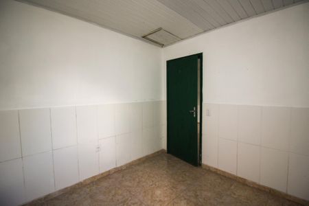 Quarto 1 de casa para alugar com 2 quartos, 65m² em Ponta Grossa, Porto Alegre