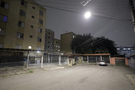 Apartamento para alugar com 54m², 2 quartos e 1 vaga Apartamento para alugar com 54m², 2 quartos e 1 vagaFachada