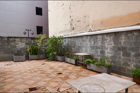 Apartamento à venda com 200m², 4 quartos e 2 vagas Apartamento à venda com 200m², 4 quartos e 2 vagasÁrea Privativa