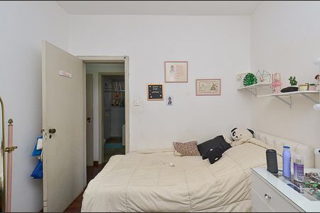 Apartamento à venda com 200m², 4 quartos e 2 vagas Apartamento à venda com 200m², 4 quartos e 2 vagasQuarto 2