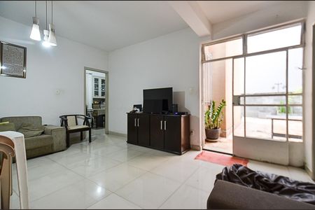 Sala  de apartamento à venda com 4 quartos, 200m² em Santo Antônio, Belo Horizonte
