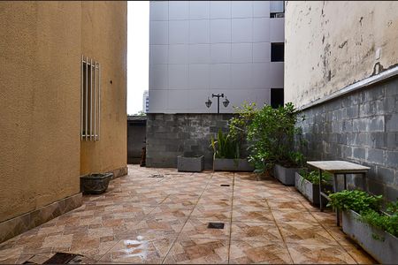 Apartamento à venda com 200m², 4 quartos e 2 vagas Apartamento à venda com 200m², 4 quartos e 2 vagasÁrea Privativa