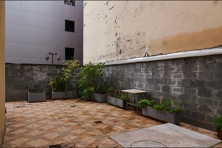 Apartamento à venda com 200m², 4 quartos e 2 vagas Apartamento à venda com 200m², 4 quartos e 2 vagasÁrea Privativa