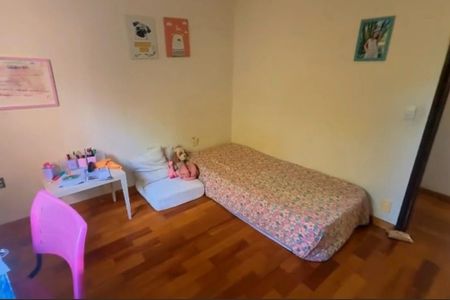 Casa à venda com 500m², 3 quartos e 4 vagas