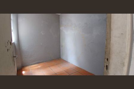 Casa à venda com 4 quartos, 160m² em Jardim Aeroporto, São Paulo