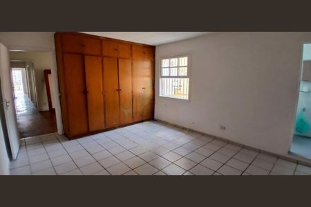 Casa à venda com 4 quartos, 160m² em Jardim Aeroporto, São Paulo