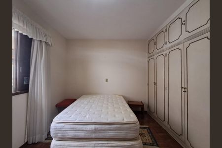 Casa à venda com 195m², 3 quartos e 4 vagas