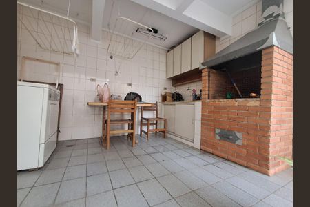 Casa à venda com 195m², 3 quartos e 4 vagas