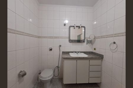 Casa à venda com 195m², 3 quartos e 4 vagas