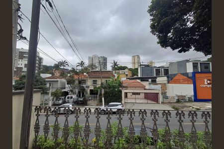 Casa à venda com 195m², 3 quartos e 4 vagas