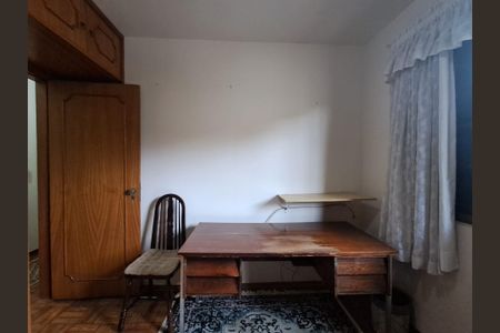 Casa à venda com 3 quartos, 195m² em Vila Ipojuca, São Paulo