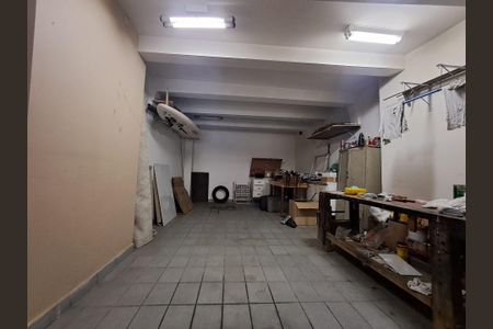 Casa à venda com 195m², 3 quartos e 4 vagas