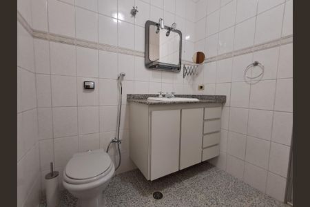 Casa à venda com 195m², 3 quartos e 4 vagas