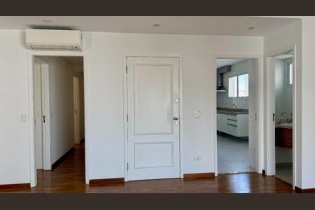 Apartamento à venda com 139m², 3 quartos e 3 vagas