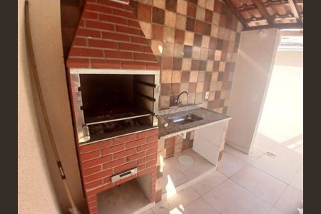 Casa à venda com 3 quartos, 96m² em Encantado, Rio de Janeiro