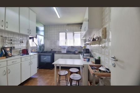 Apartamento à venda com 64m², 3 quartos e 1 vaga