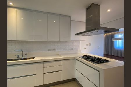 Apartamento à venda com 138m², 2 quartos e 1 vaga Apartamento à venda com 138m², 2 quartos e 1 vagaCozinha