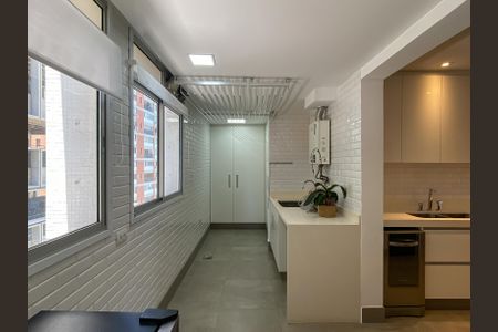 Apartamento à venda com 138m², 2 quartos e 1 vaga Apartamento à venda com 138m², 2 quartos e 1 vagaÁrea de Serviço