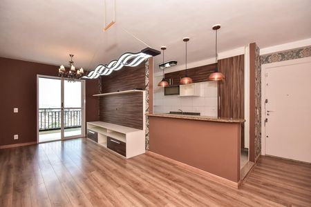 Sala de apartamento para alugar com 3 quartos, 80m² em Chácara Agrindus, Taboão da Serra