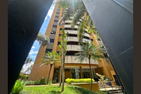 Apartamento para alugar com 86m², 3 quartos e 2 vagasFachada