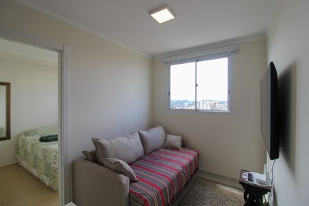 Sala de apartamento para alugar com 2 quartos, 35m² em Jardim Peri Peri, São Paulo