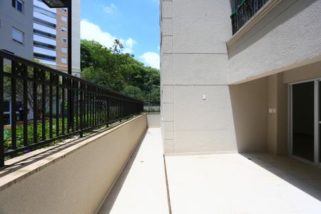 Apartamento para alugar com 102m², 2 quartos e 2 vagasVaranda