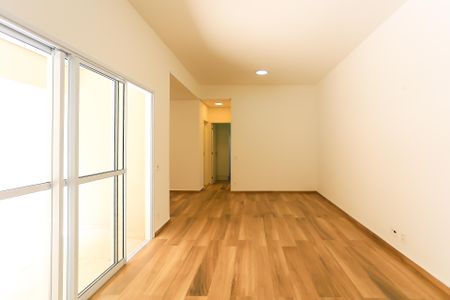 Sala  de apartamento para alugar com 2 quartos, 102m² em Vila Suzana, São Paulo