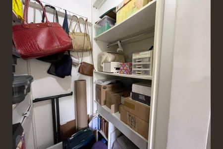 Apartamento à venda com 60m², 2 quartos e 1 vagaDespensa