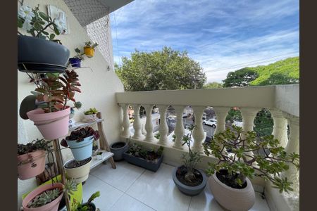 Apartamento à venda com 60m², 2 quartos e 1 vagaVaranda