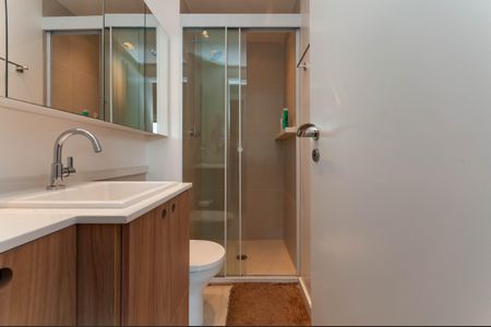 Apartamento para alugar com 65m², 2 quartos e 2 vagasBanheiro Social