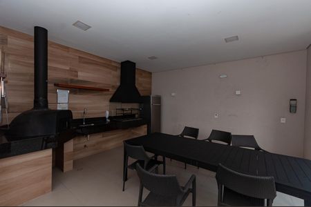 Apartamento para alugar com 65m², 2 quartos e 2 vagasÁrea comum - Churrasqueira