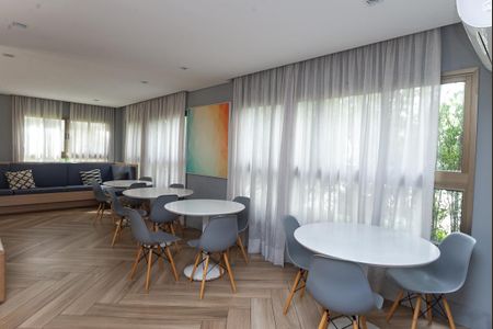 Apartamento para alugar com 65m², 2 quartos e 2 vagasÁrea Comum - Salão de Festas