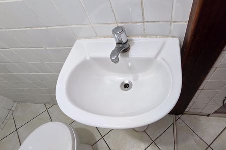 Casa à venda com 212m², 3 quartos e 6 vagasLavabo 2