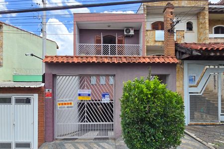 Casa à venda com 212m², 3 quartos e 6 vagasFachada