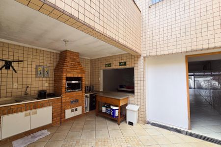 Casa à venda com 212m², 3 quartos e 6 vagasÁrea - Churrasqueira 