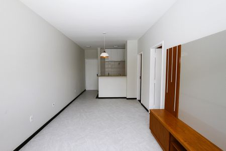 Sala de apartamento para alugar com 1 quarto, 50m² em Buritis, Belo Horizonte