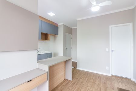 Apartamento para alugar com 45m², 2 quartos e 1 vagaSala 