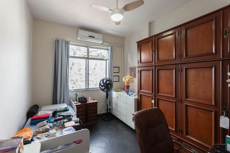 Apartamento para alugar com 75m², 3 quartos e sem vagaQuarto 2