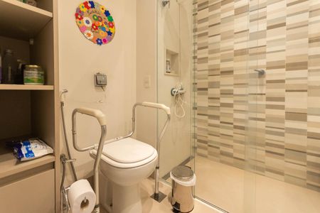 Apartamento para alugar com 75m², 3 quartos e sem vagaBanheiro