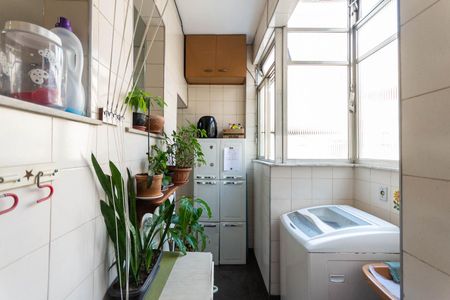 Apartamento para alugar com 75m², 3 quartos e sem vagaÁrea de Serviço