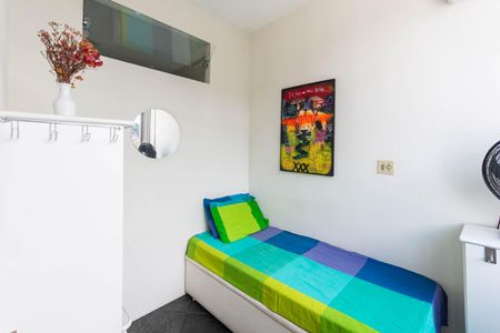 Apartamento para alugar com 75m², 3 quartos e sem vagaQuarto 1