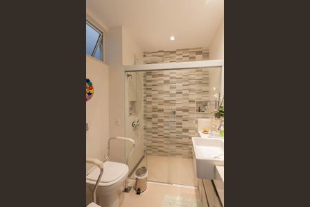 Apartamento para alugar com 75m², 3 quartos e sem vagaBanheiro