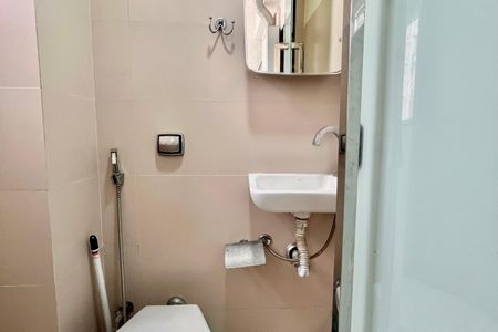 Apartamento para alugar com 153m², 3 quartos e 1 vaga Apartamento para alugar com 153m², 3 quartos e 1 vagaBanheiro de serviço